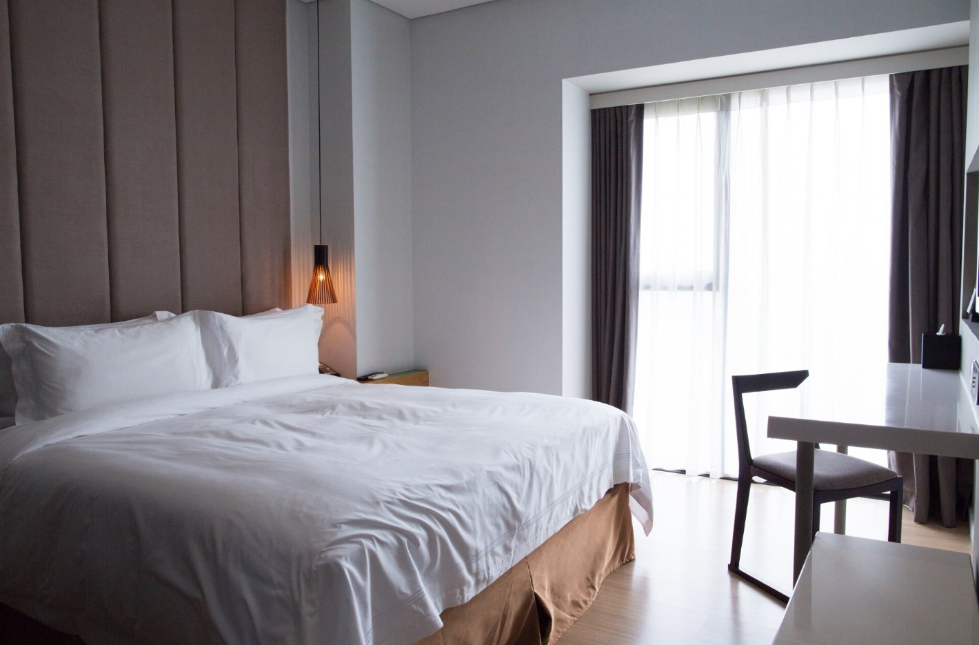 refined-hotel-style